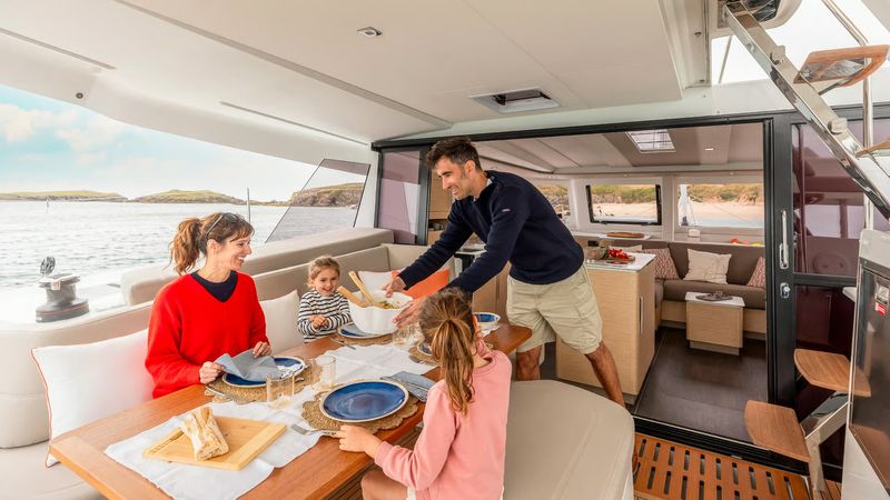 Fountaine Pajot New 41 | Shaula