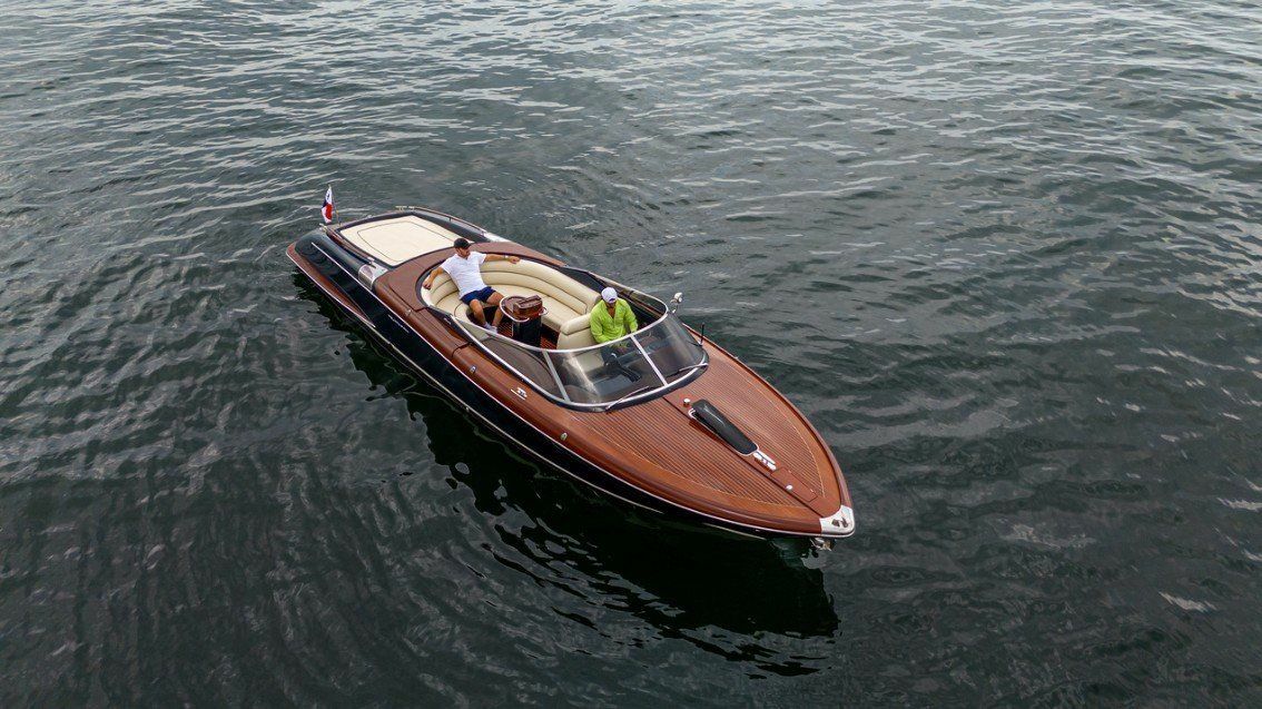 Riva 33 | Aqua 2