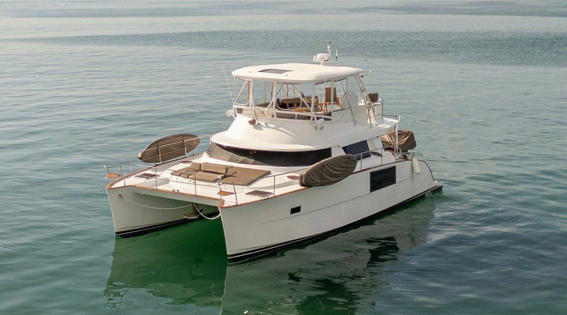 Fountaine Pajot Tanna 47 | Knot @ work