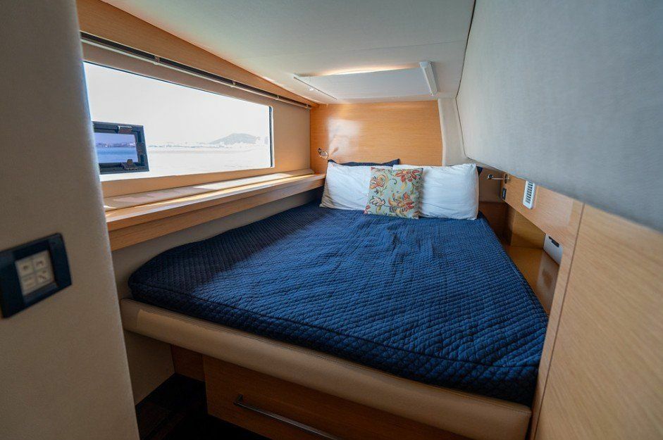 Fountaine Pajot Tanna 47 | Knot @ work