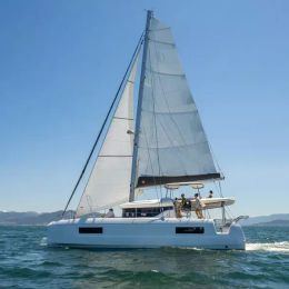 Lagoon 43 | Salty Finn