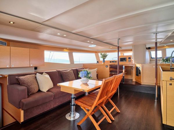 Fountaine Pajot Sanya 57 | High Five