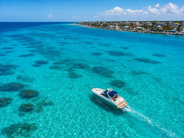 Sea Ray 550 Sundancer | Exodus