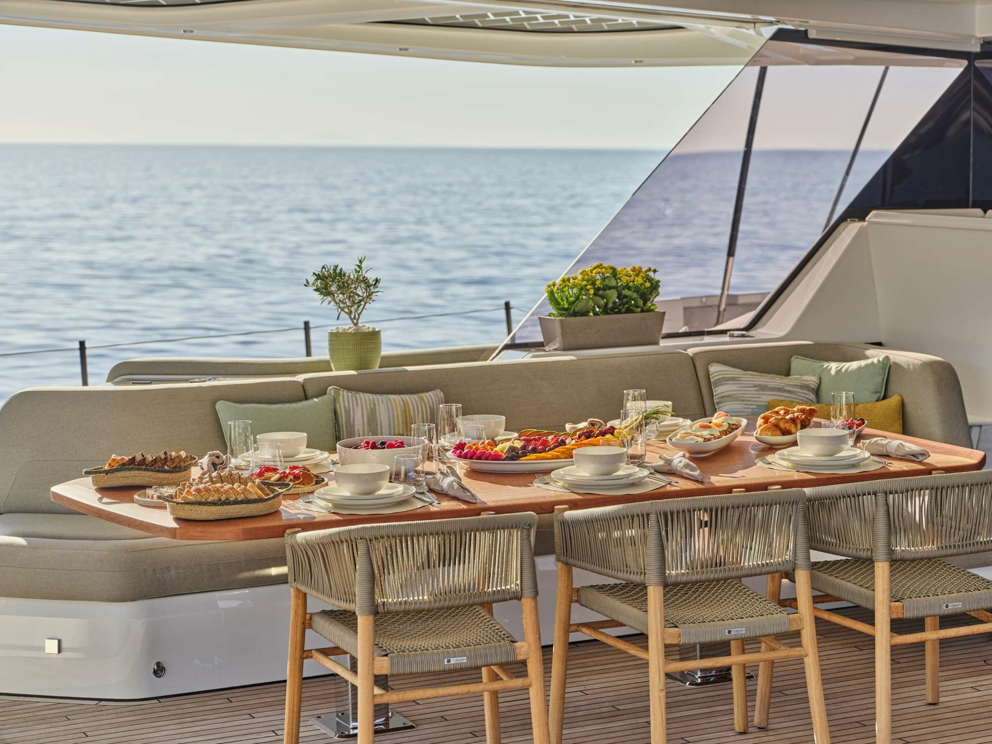 Fountaine Pajot Thira 80 | Sol Madinina