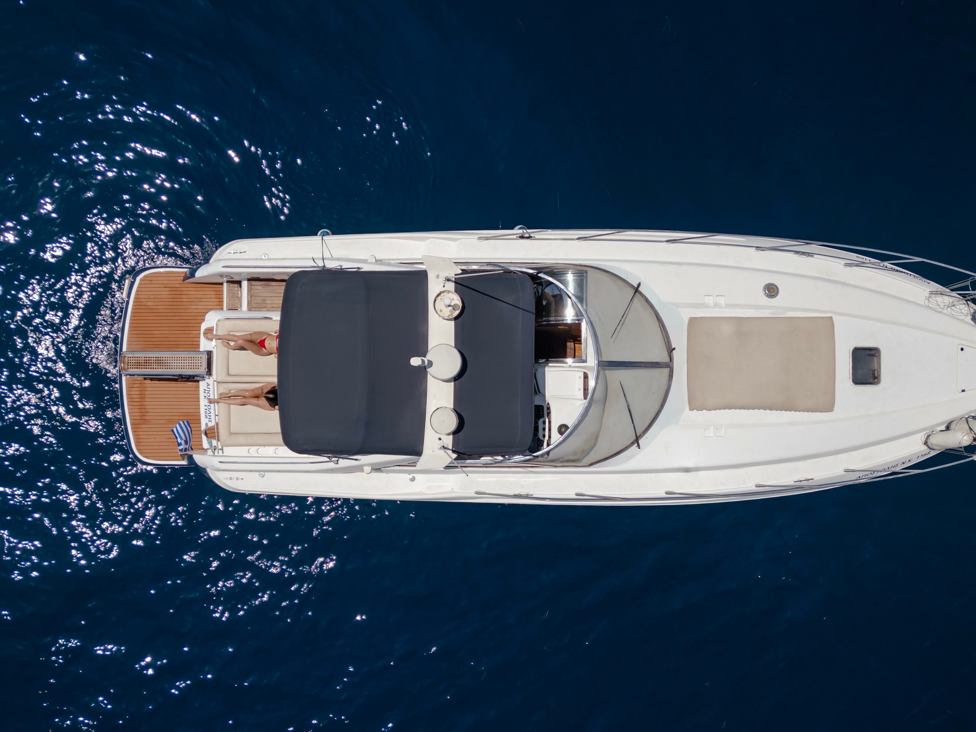 Sunseeker Mustique 42 | Apostolis