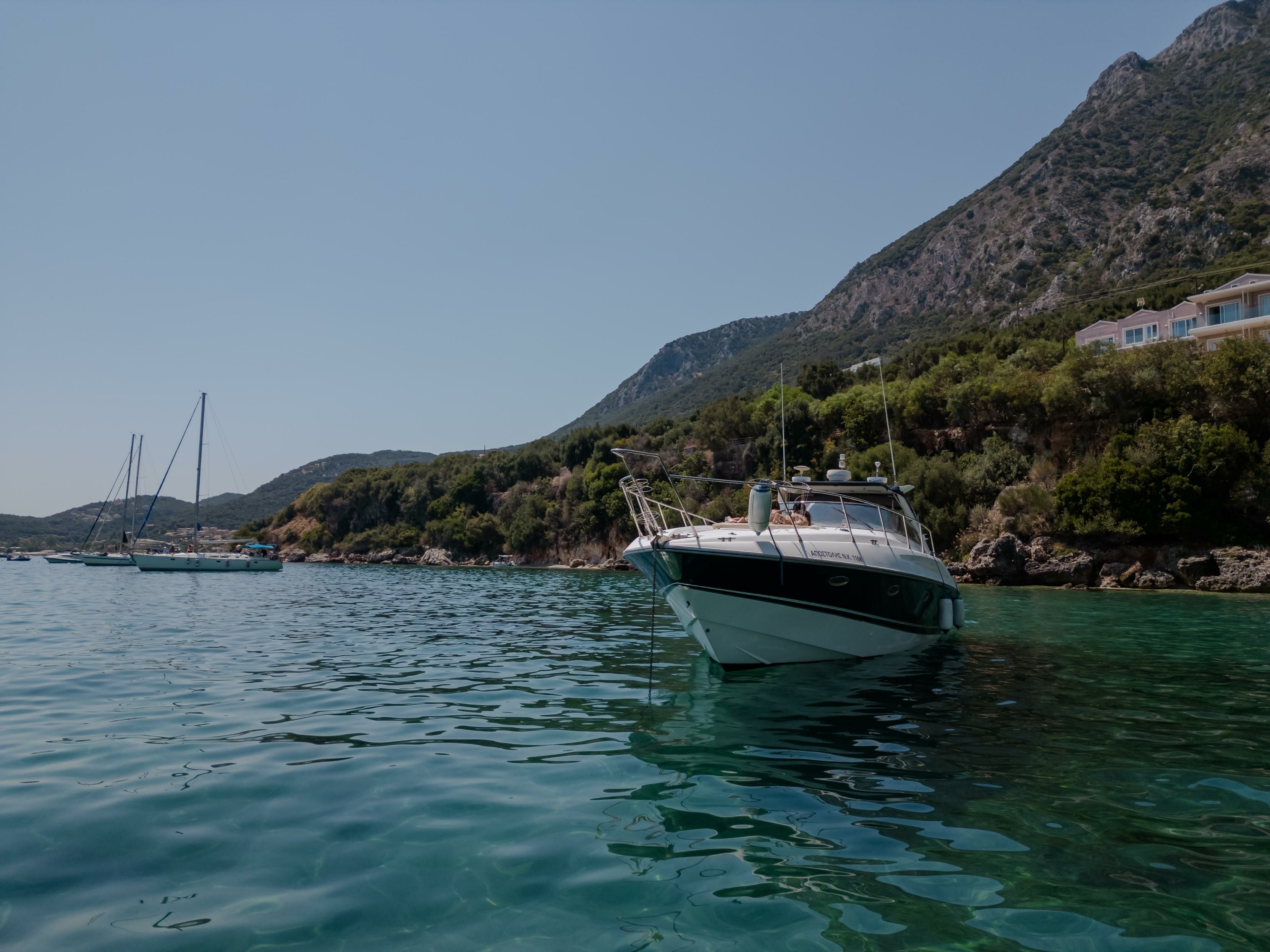 Sunseeker Mustique 42 | Apostolis