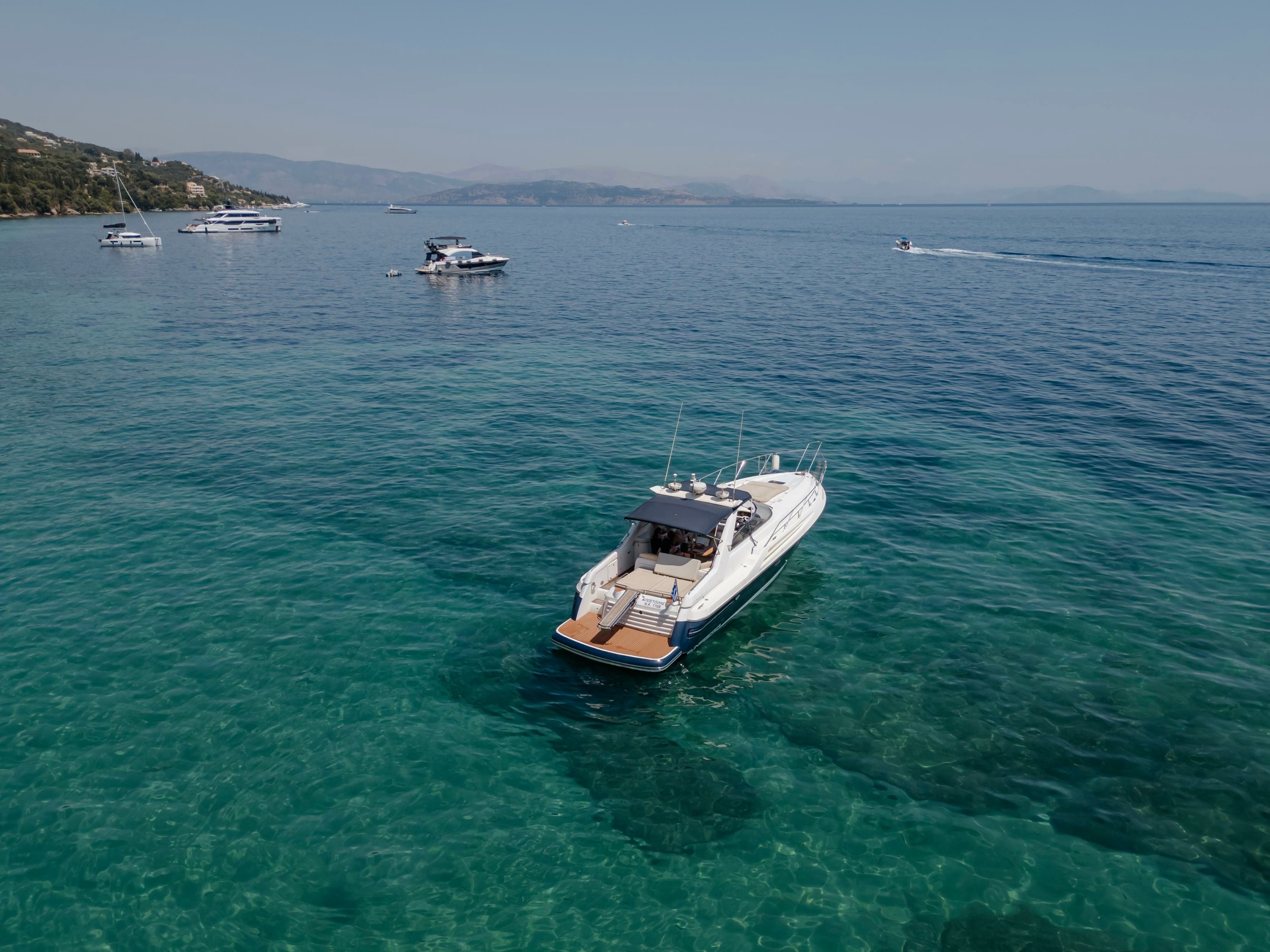 Sunseeker Mustique 42 | Apostolis