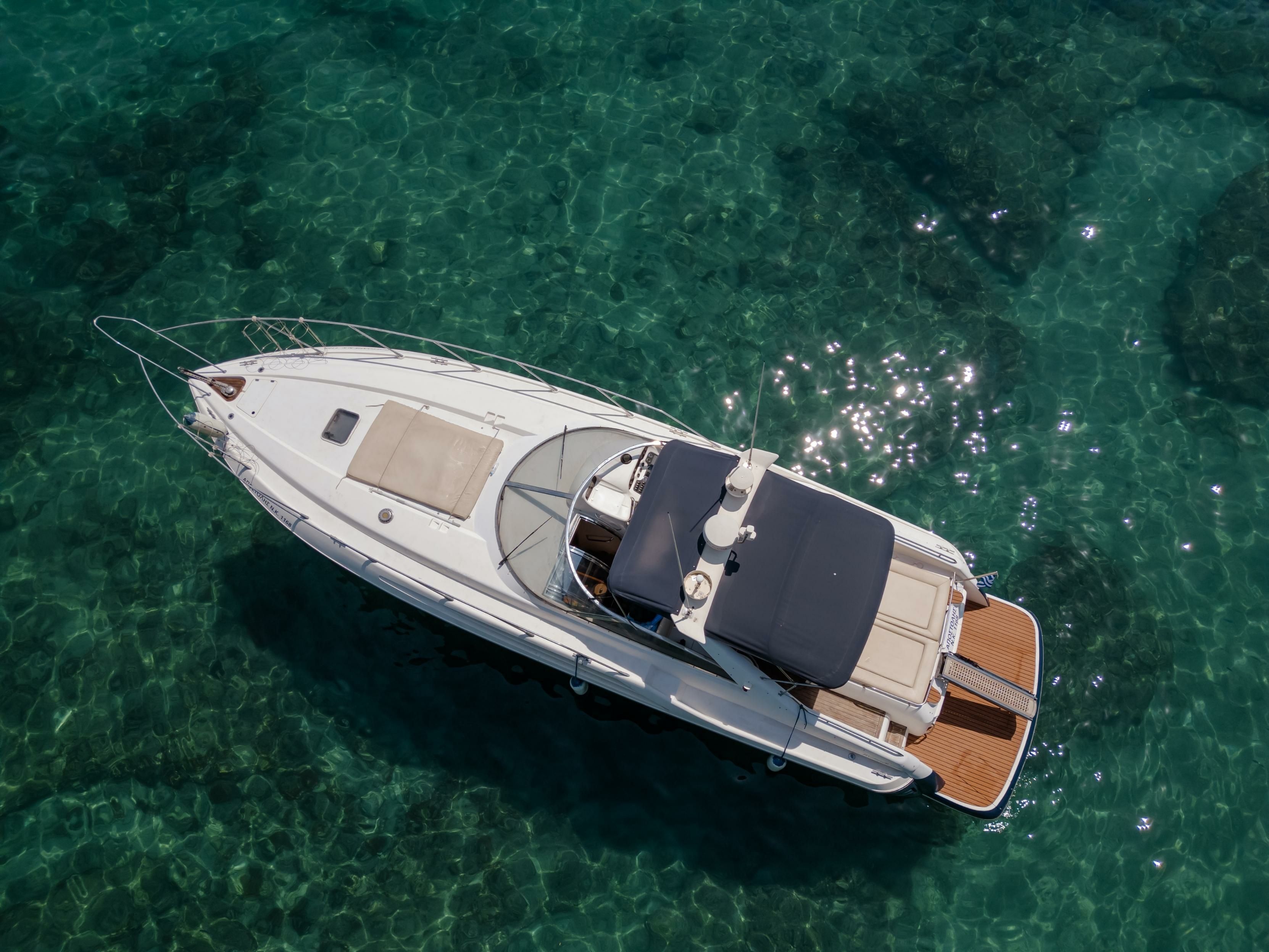 Sunseeker Mustique 42 | Apostolis