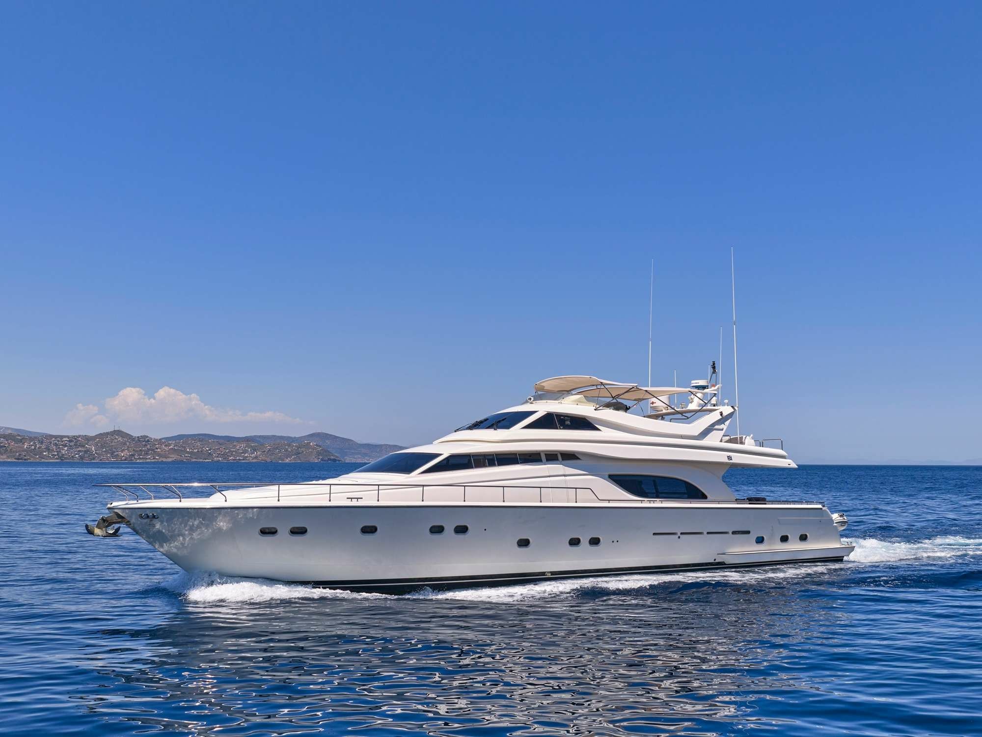 Ferretti 80 | Apeiron Blue