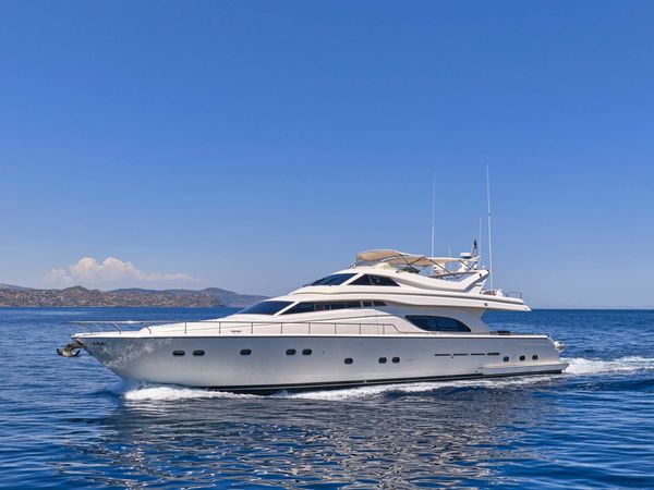 Ferretti 80 | Apeiron Blue
