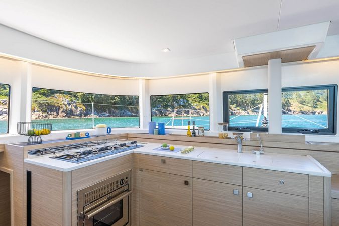 Lagoon 43 | Goa 12