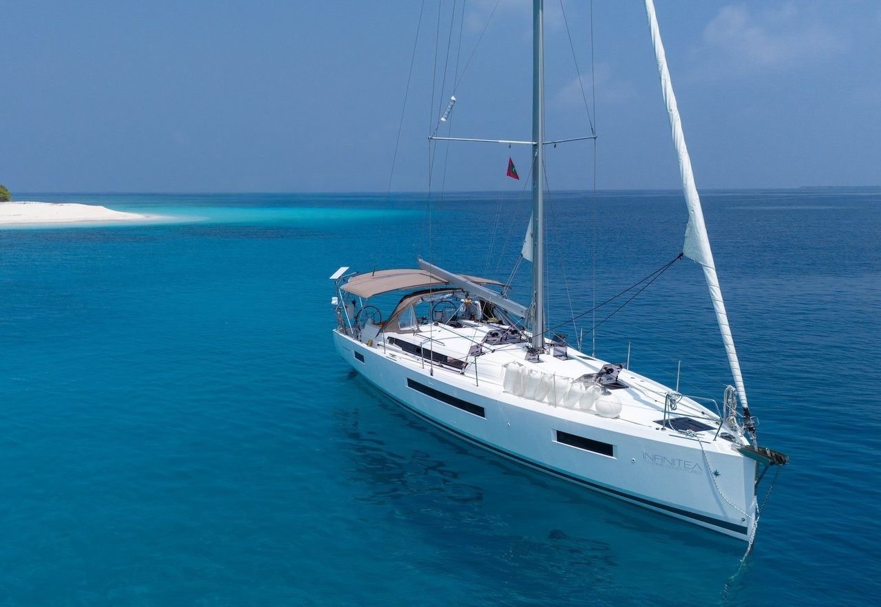 Jeanneau Sun Odyssey 490 | Infinitea