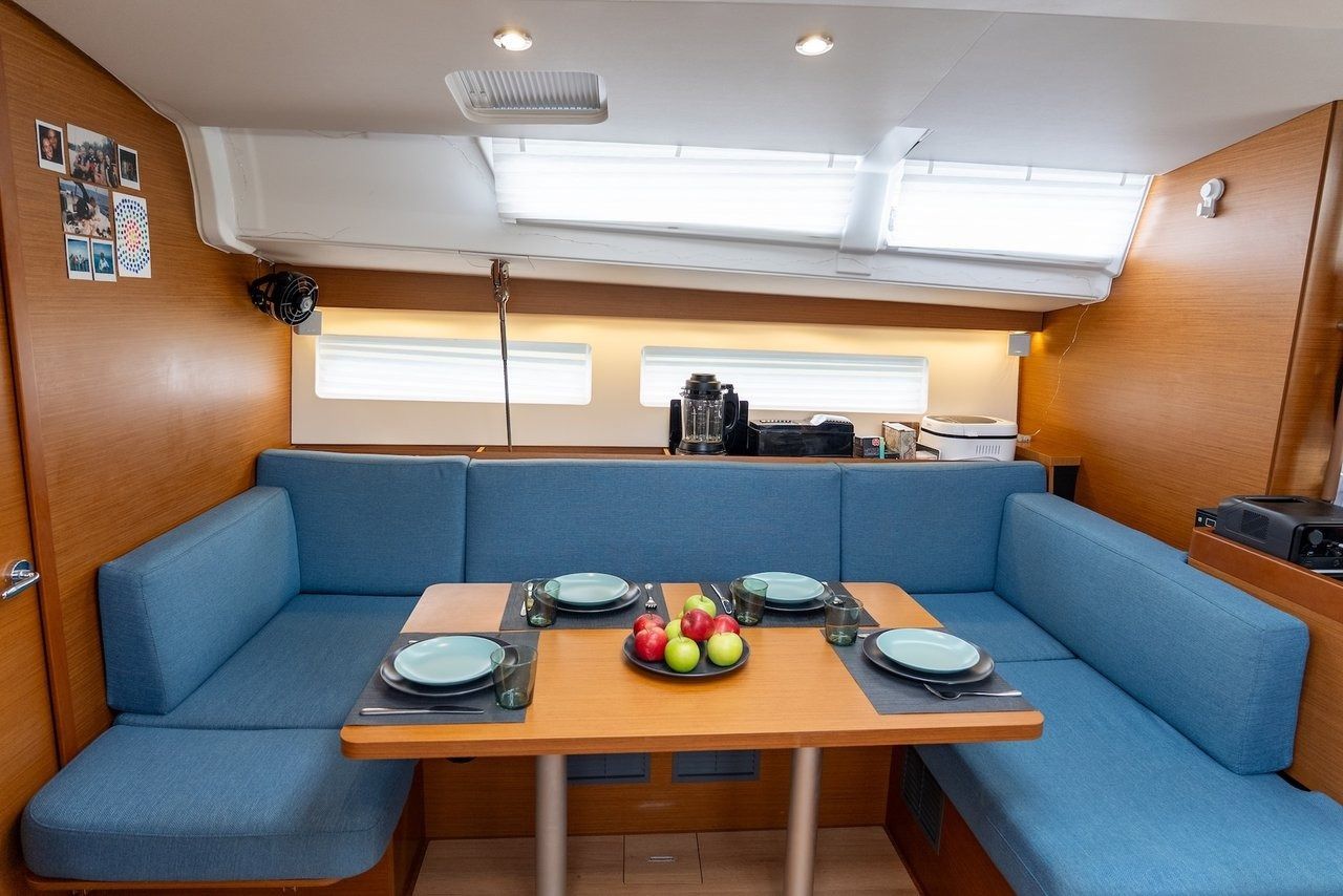Jeanneau Sun Odyssey 490 | Infinitea