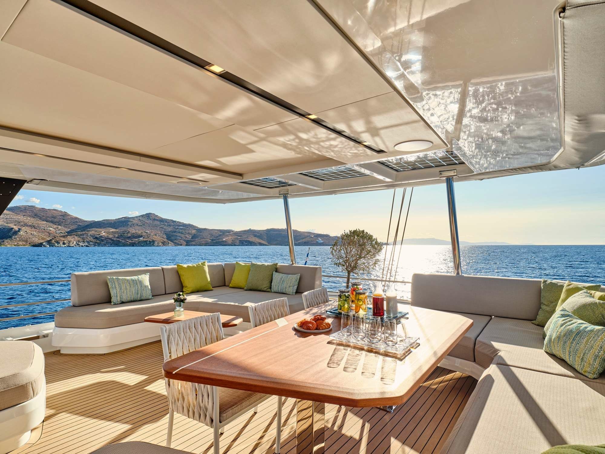 Fountaine Pajot Thira 80 | Magic Moments 3