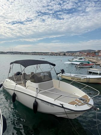 Quicksilver 675 Activ | 18