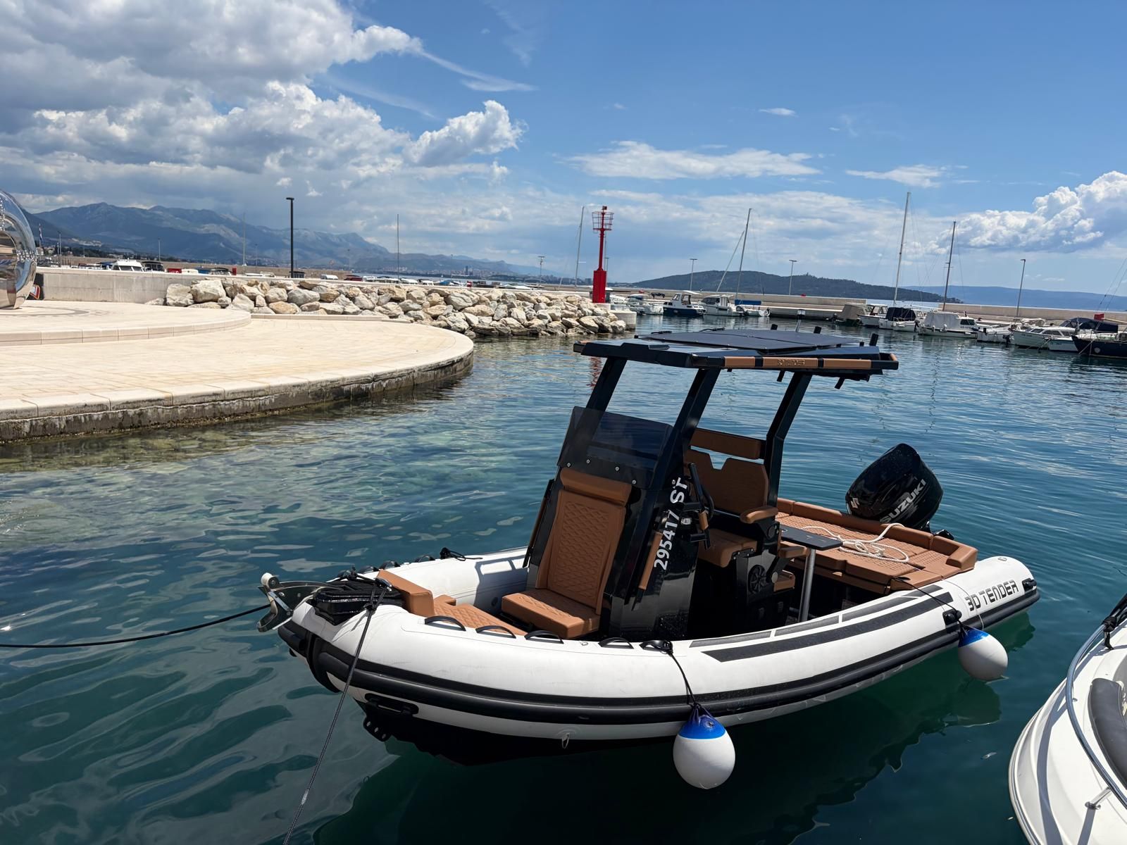 3D Tender Odyssey 635 | 26