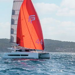 Fountaine Pajot FP44 | Raven
