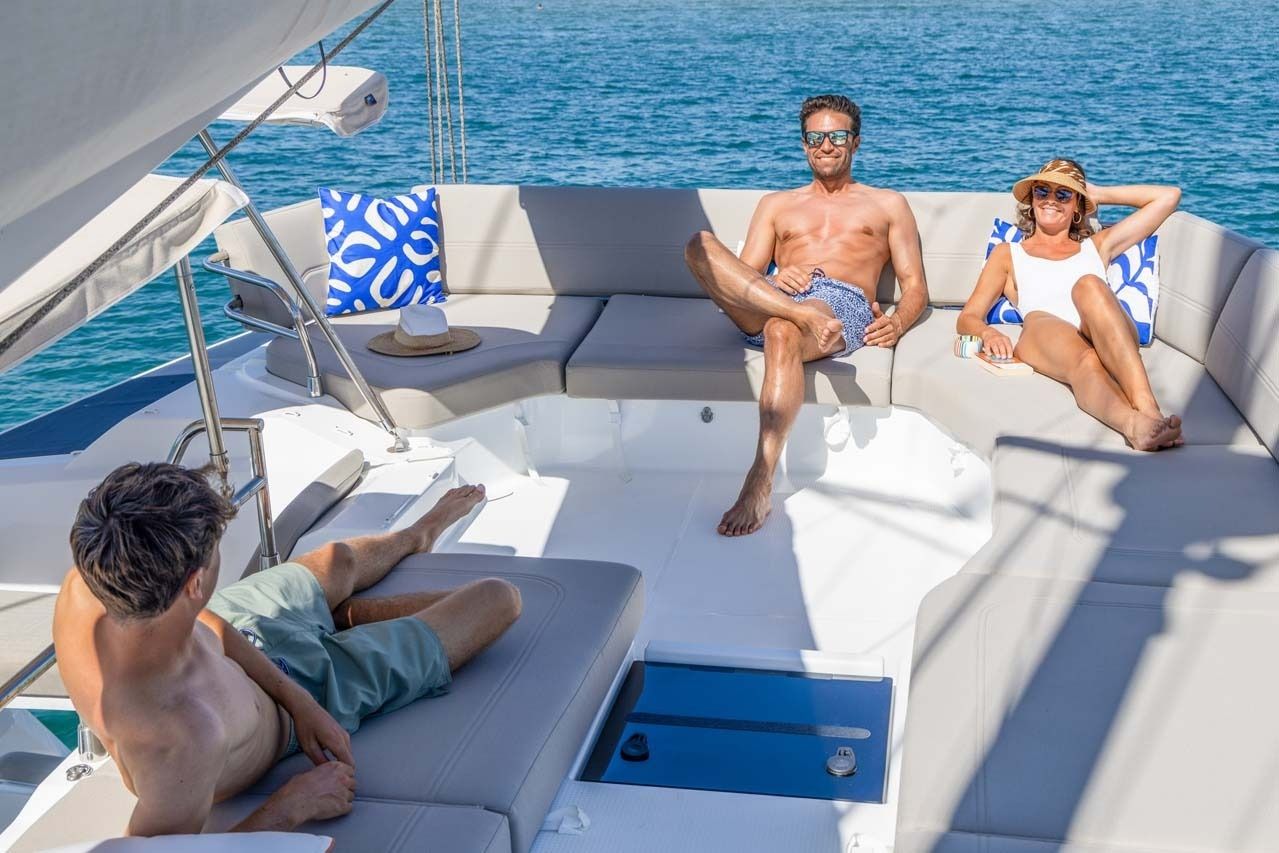 Fountaine Pajot FP44 | Blue Escape