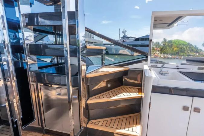 Azimut S7 | Swaha