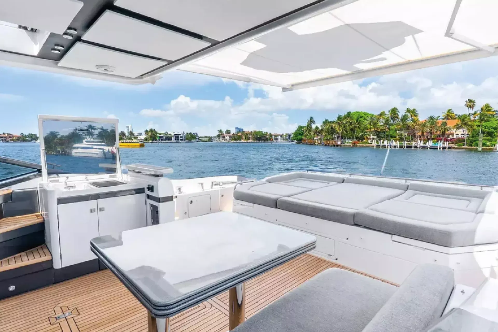 Azimut S7 | Swaha