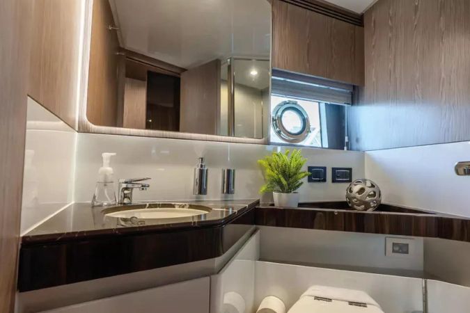Azimut S7 | Swaha
