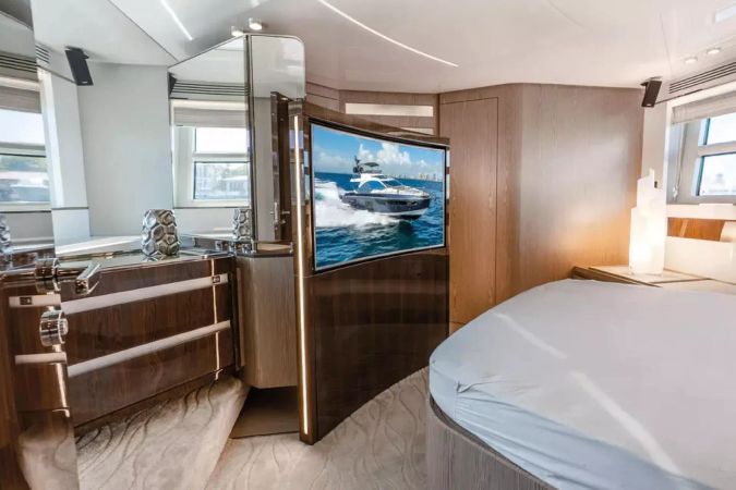 Azimut S7 | Swaha