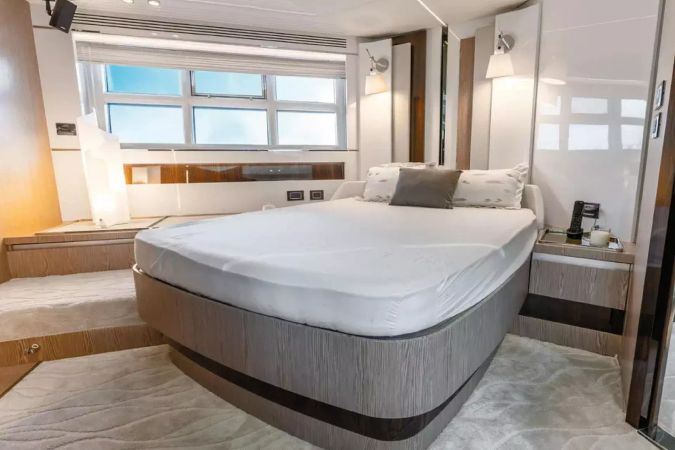 Azimut S7 | Swaha