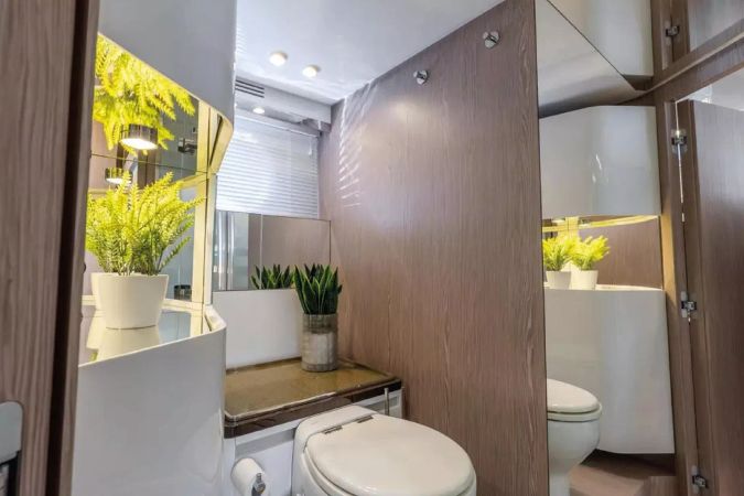 Azimut S7 | Swaha