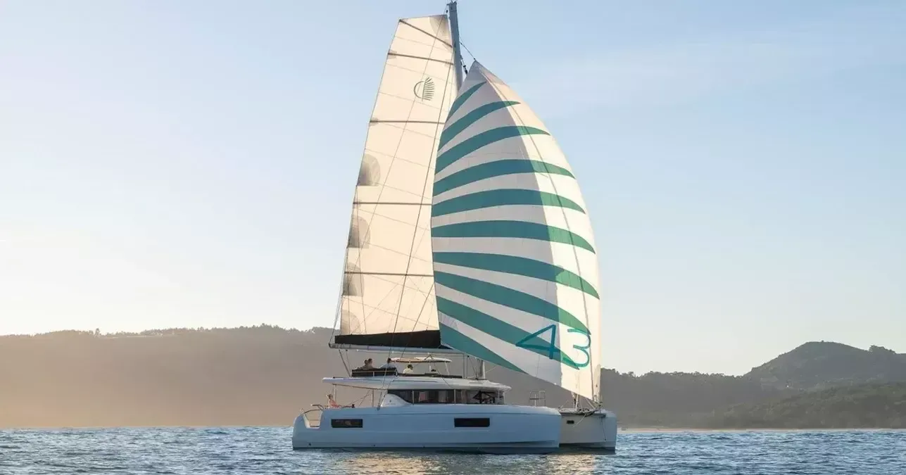 Lagoon 43 | Asterix