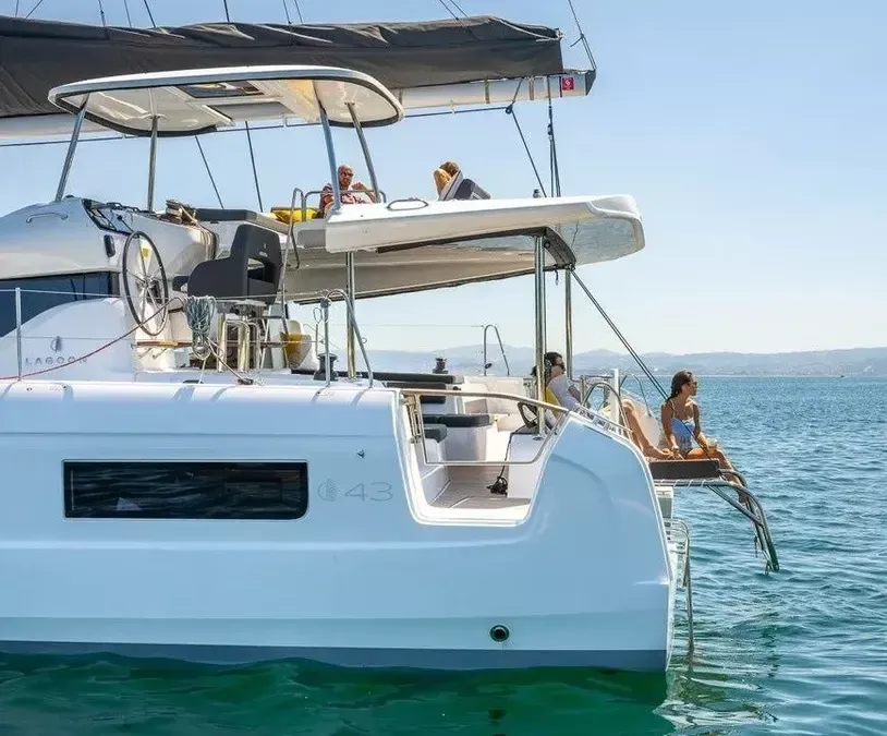 Lagoon 43 | Asterix