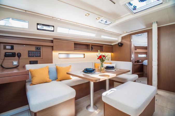 Beneteau Oceanis 40.1 | Primus Marine