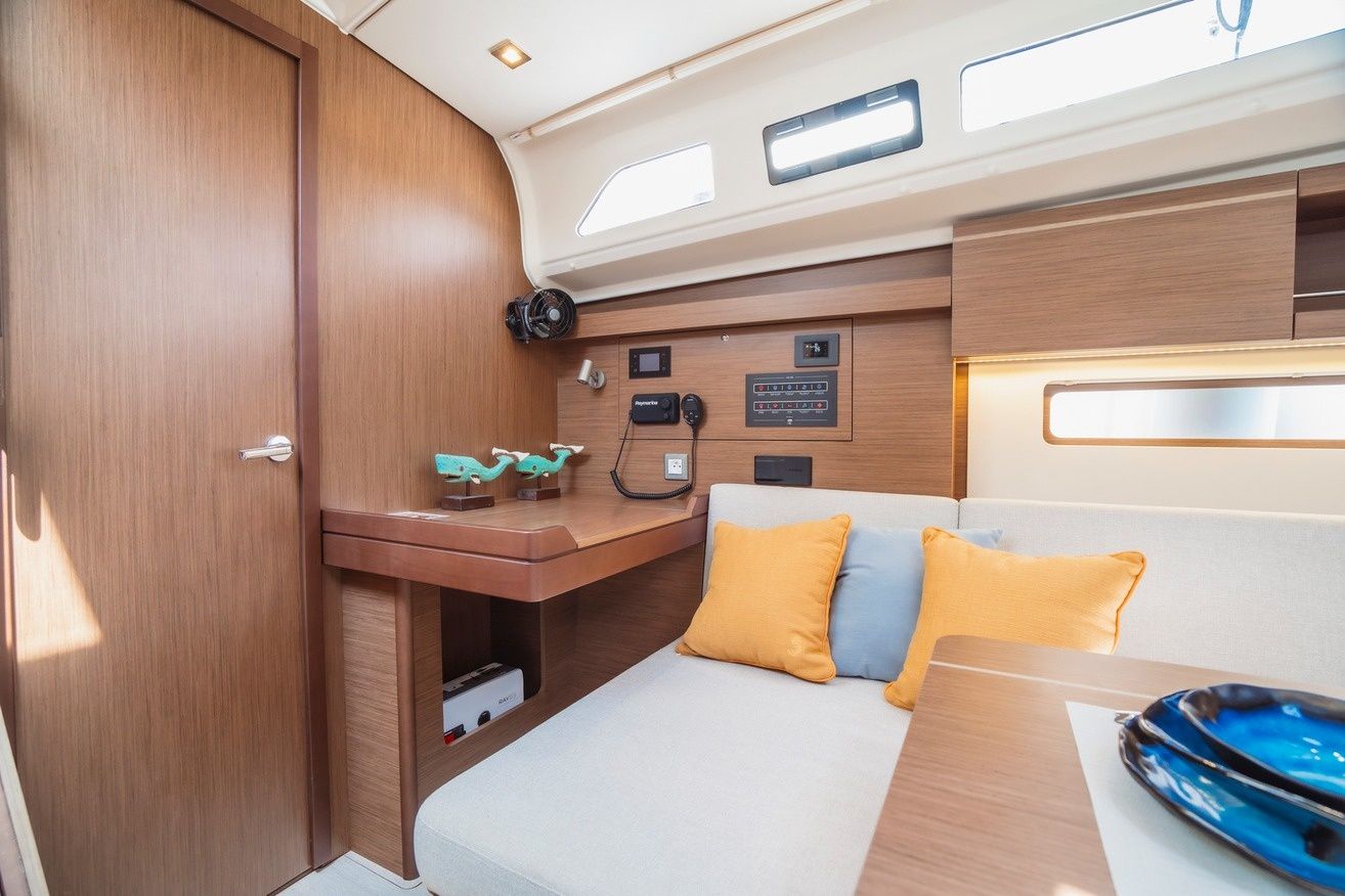 Beneteau Oceanis 40.1 | Primus Marine