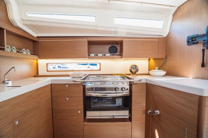 Beneteau Oceanis 40.1 | Primus Marine