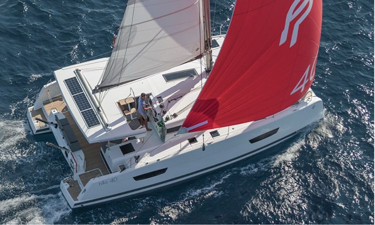 Fountaine Pajot Isla 40 | Martinic