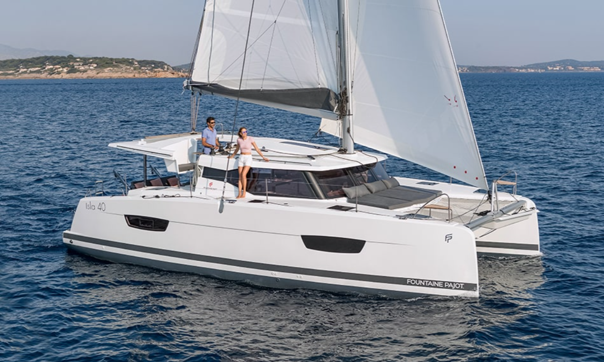 Fountaine Pajot Isla 40 | Martinic