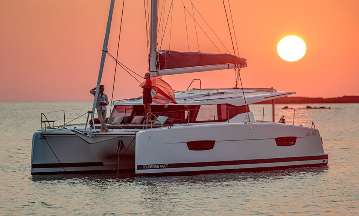 Fountaine Pajot Isla 40 | Martinic