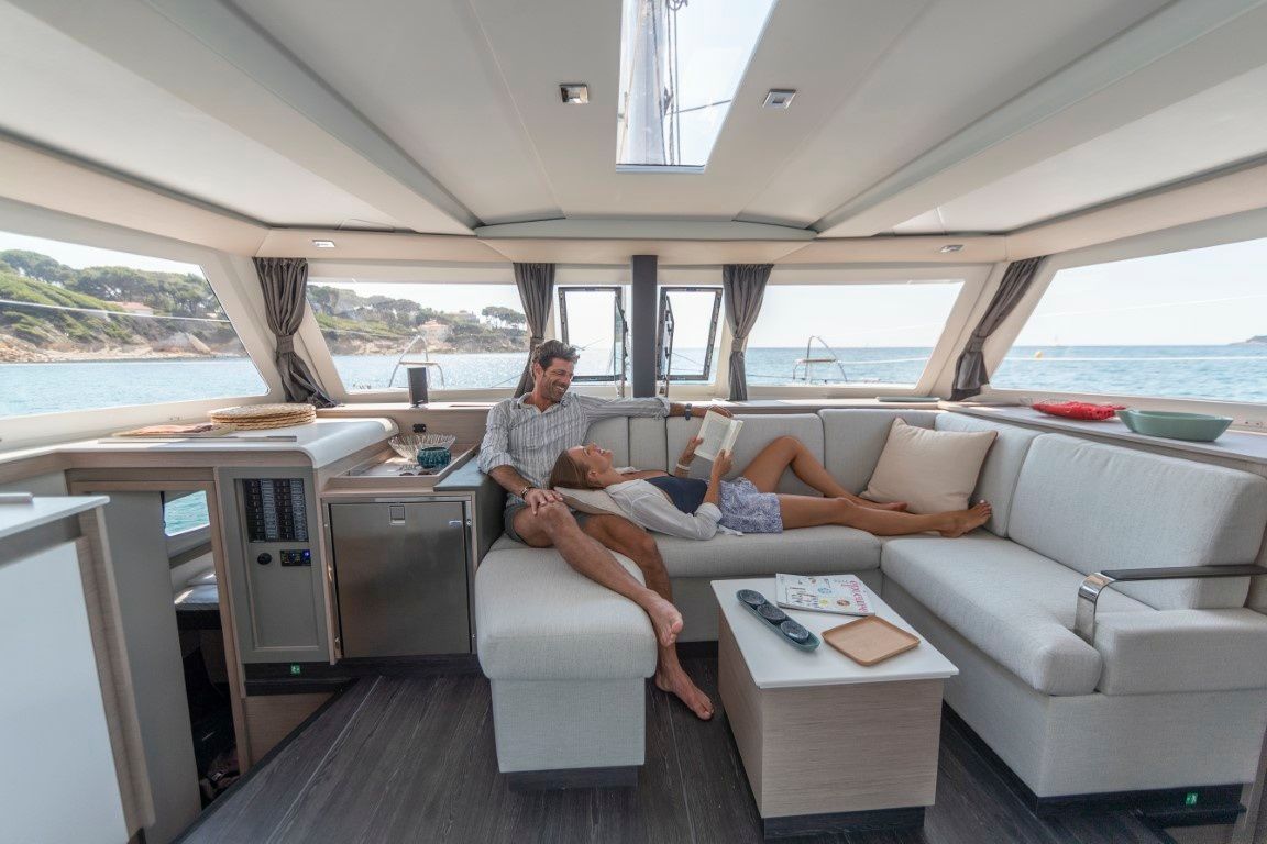 Fountaine Pajot Isla 40 | Martinic