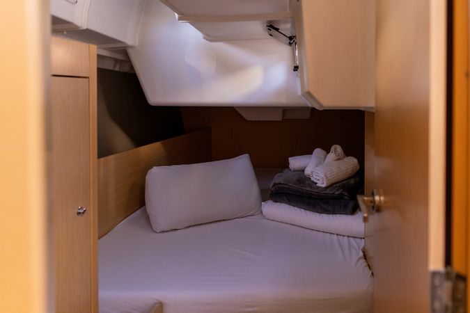 Beneteau Oceanis 38 | Moin