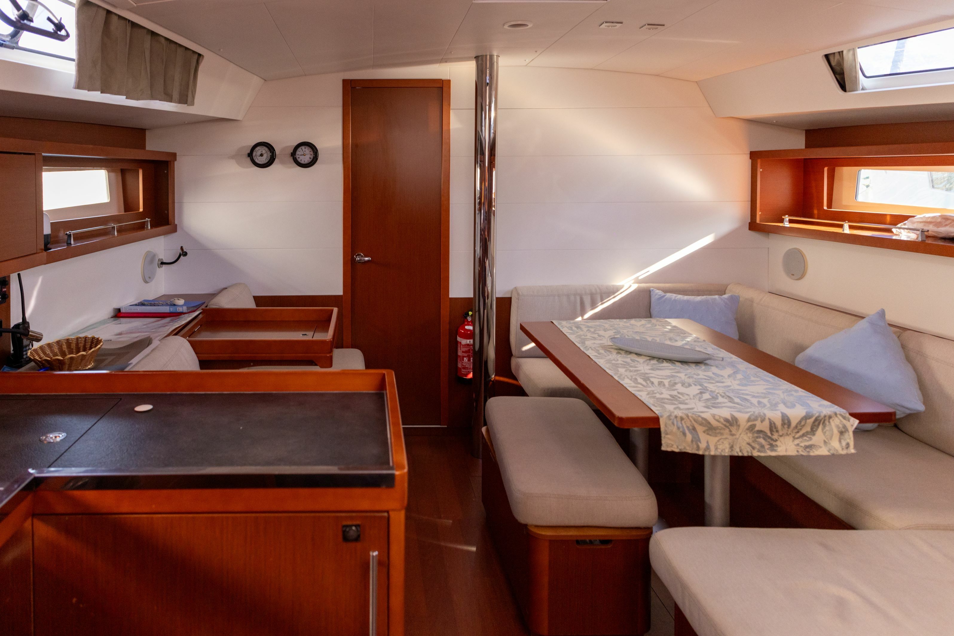 Beneteau Oceanis 45 | Avalon