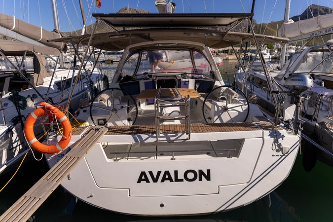 Beneteau Oceanis 45 | Avalon