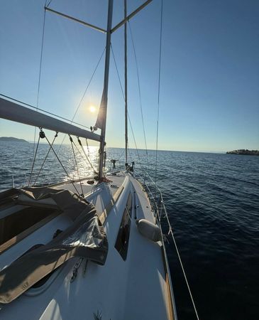 Jeanneau Sun Odyssey 33 | Primer Amor