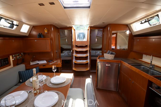 Beneteau Oceanis 45 | Melinda
