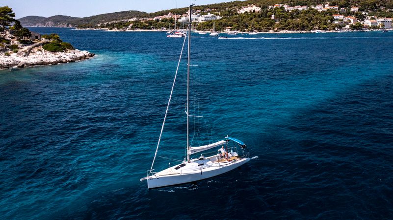 Kvarnerplastika Fiumanka 33 | Stiniva