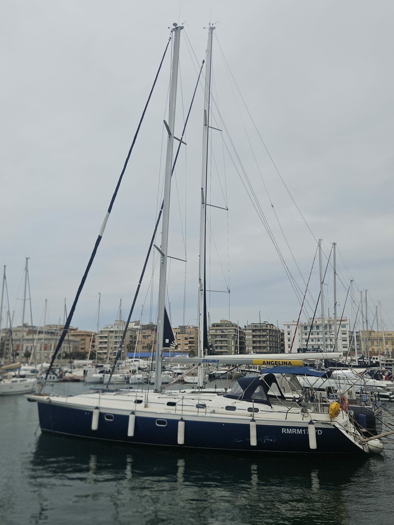 Gib Sea 51 | StellaBlu