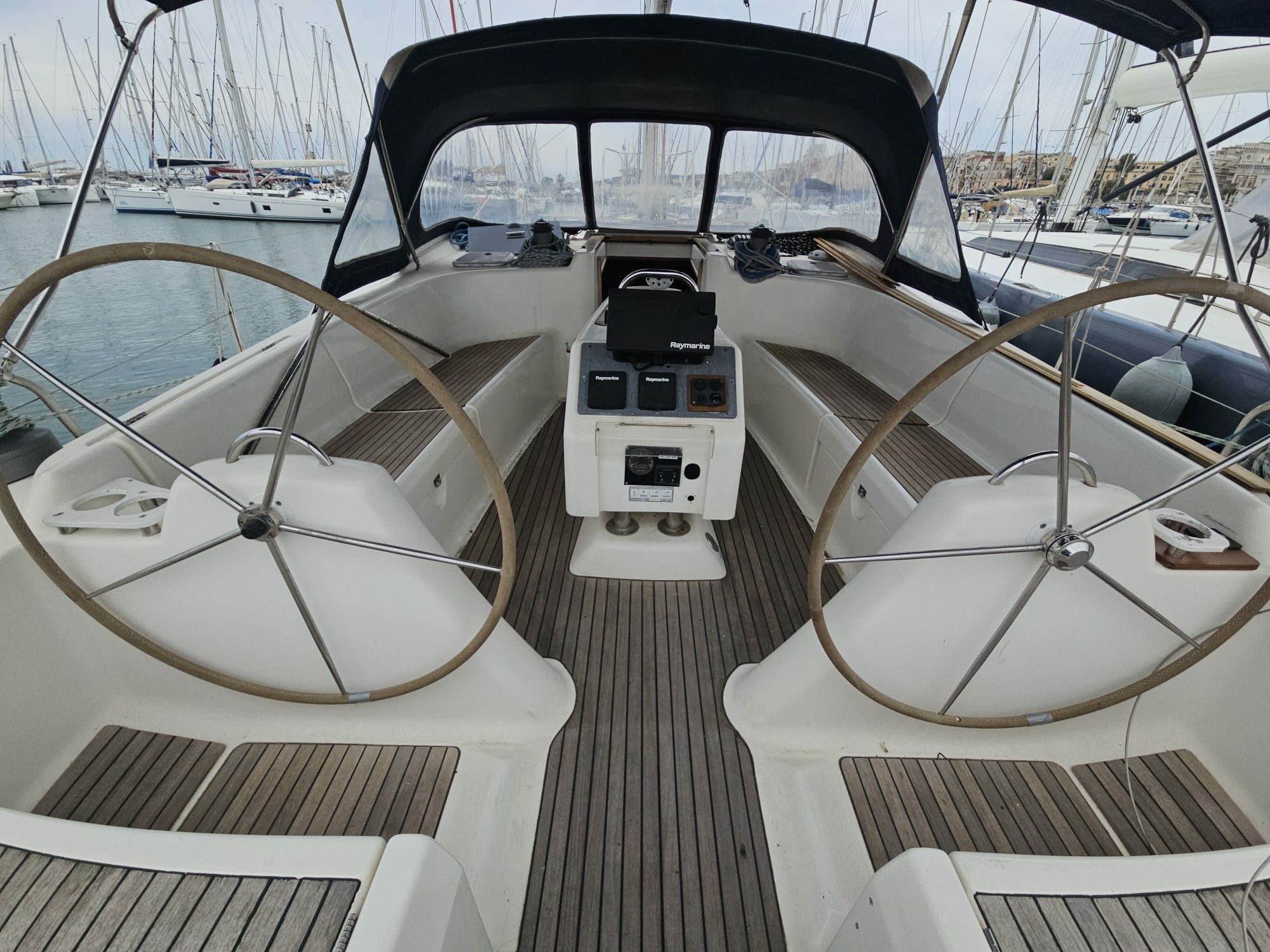 Gib Sea 51 | StellaBlu