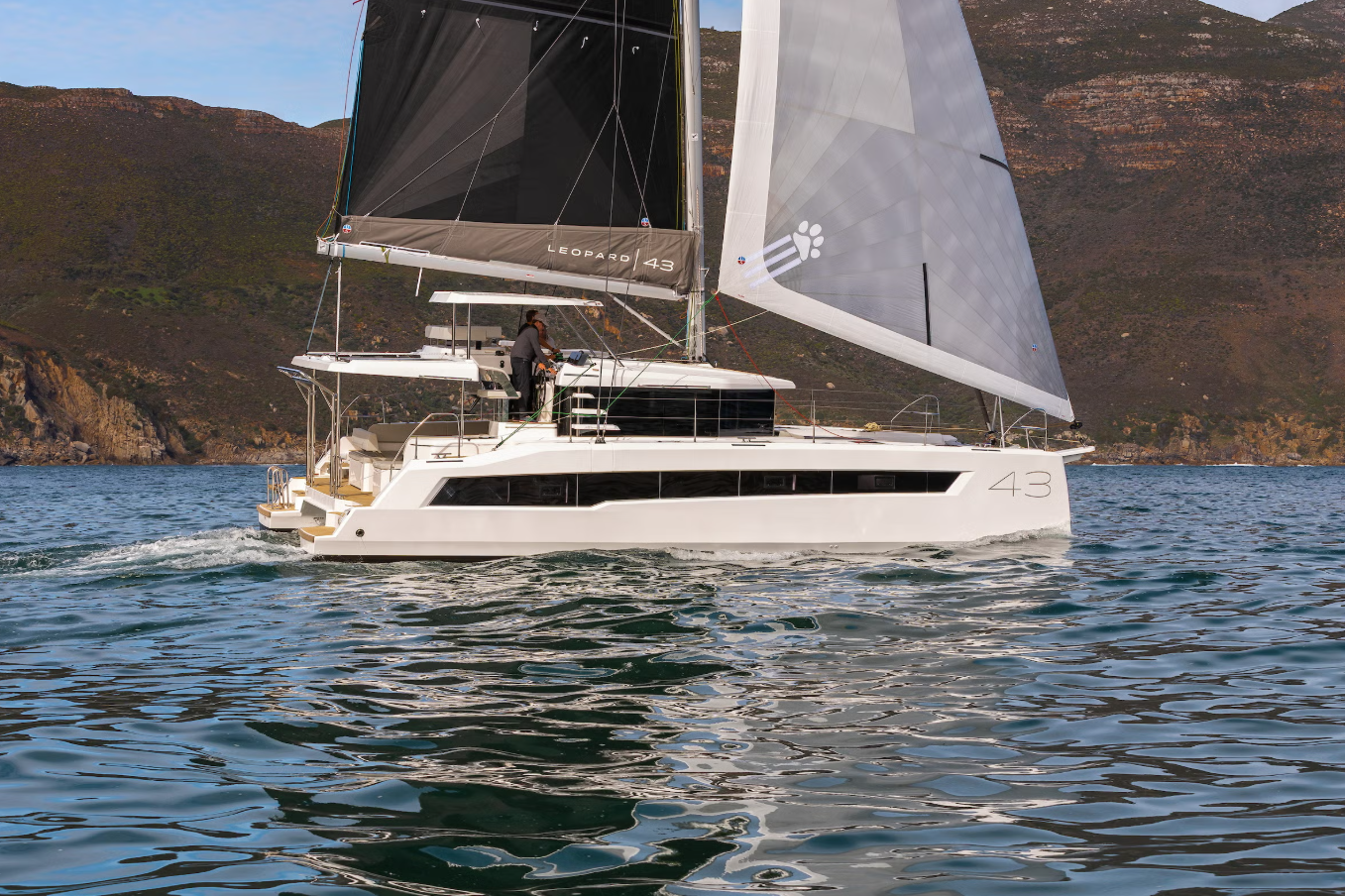 Leopard 43 | Moorings 26