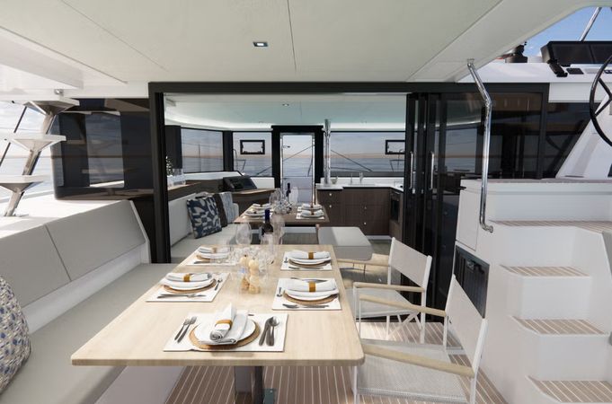 Leopard 43 | Moorings 26
