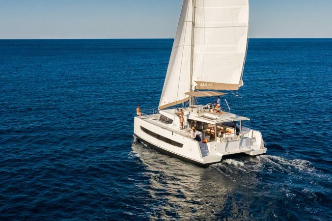 Bali 4.8 | Vento