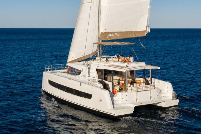 Bali 4.8 | Vento