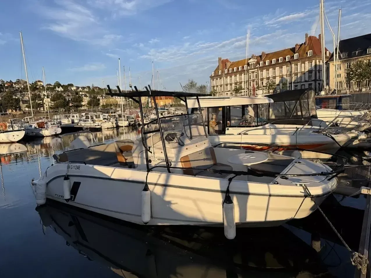 Beneteau Flyer 7 | Le Castille